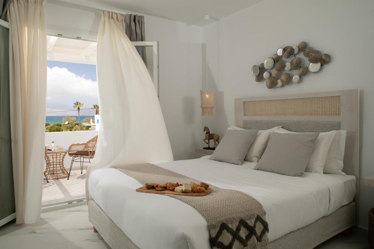 Pláka Cosmos Hotel מראה חיצוני תמונה