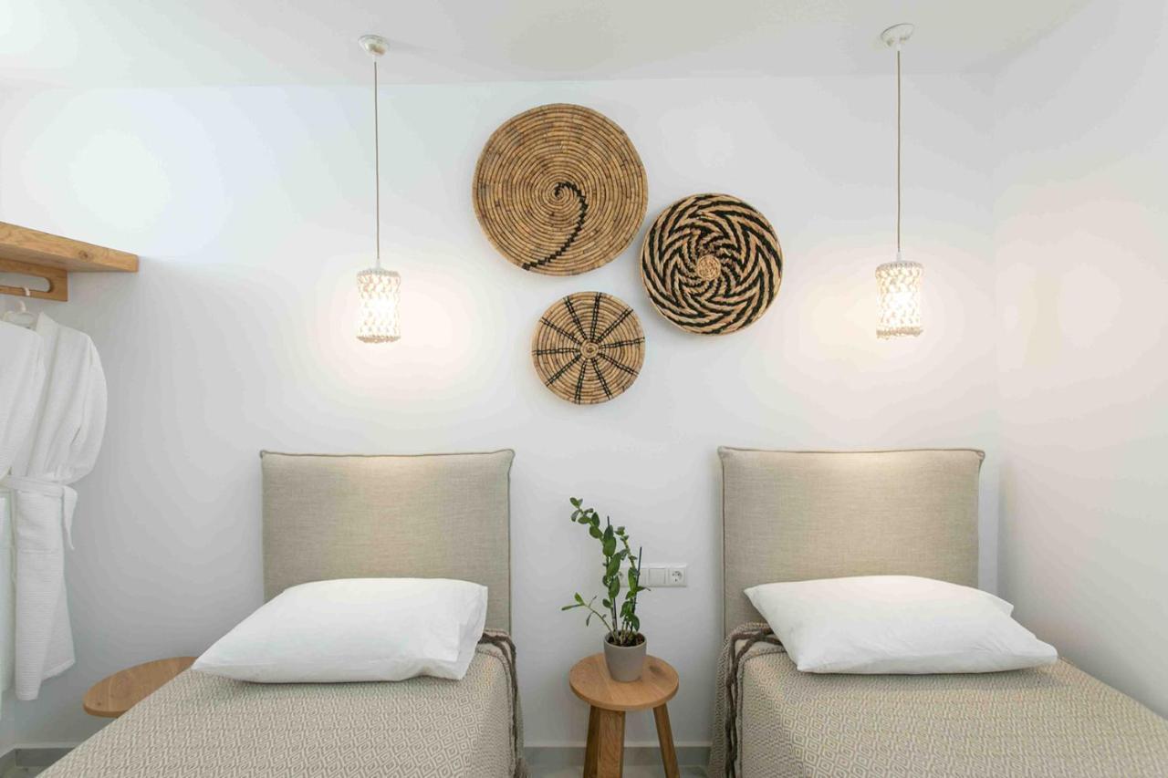 Pláka Cosmos Hotel מראה חיצוני תמונה