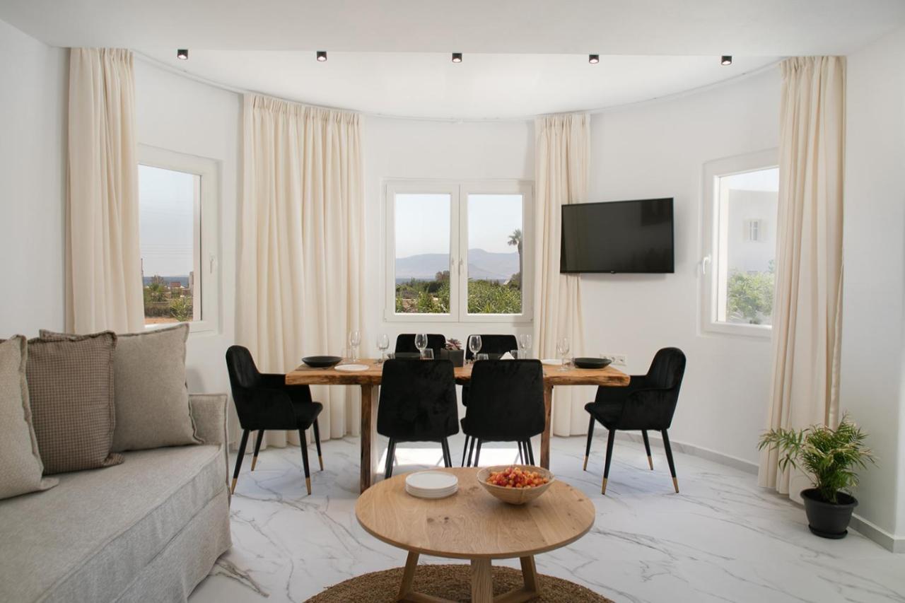 Pláka Cosmos Hotel מראה חיצוני תמונה