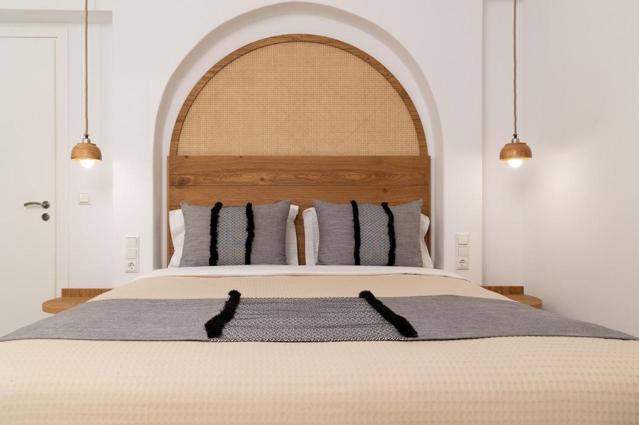 Pláka Cosmos Hotel מראה חיצוני תמונה